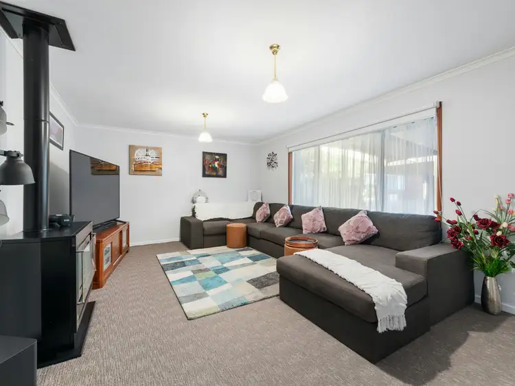 Third view of Homely house listing, 14 Birchwood Court, Bairnsdale VIC 3875