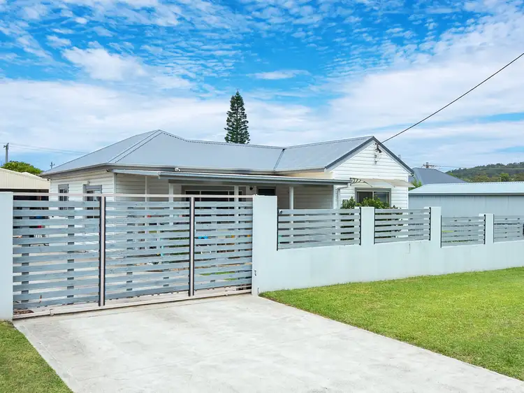 14 Arthur Street, Cardiff South NSW 2285