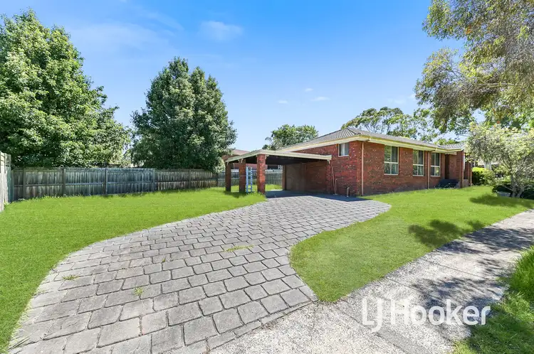 1 Howitt Court