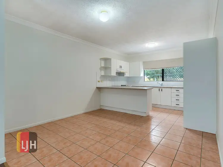 Fourth view of Homely unit listing, 2/14 Broughton Road, Kedron QLD 4031