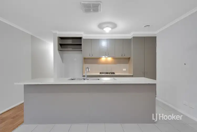 Sixth view of Homely house listing, 28 Blue Jay Crescent, Tarneit VIC 3029
