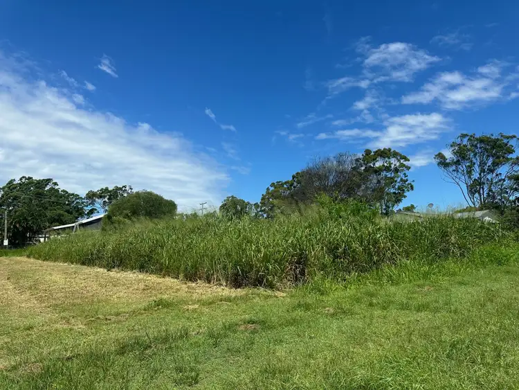 13 Wakehill Road, Russell Island QLD 4184