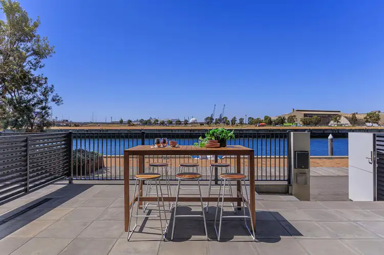 43 Albany Lane, Port Adelaide SA 5015