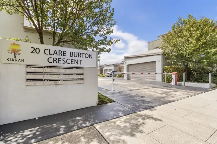 24/20 Clare Burton Crescent, Franklin ACT 2913