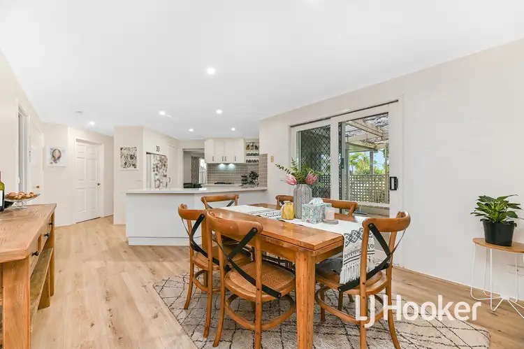 Third view of Homely house listing, 10 Darling Court, Hampton Park VIC 3976