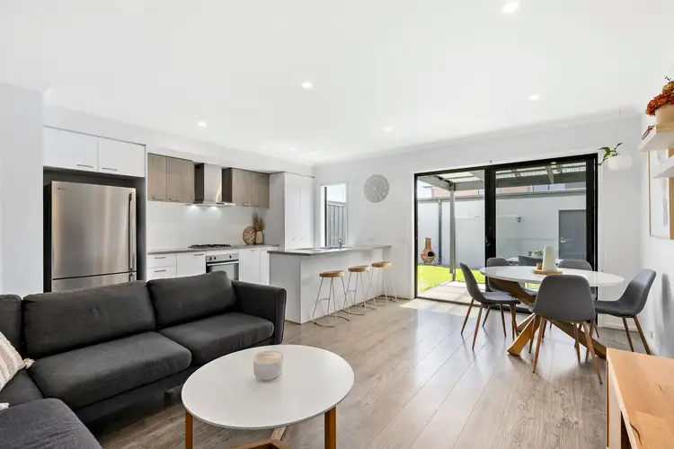 Fifth view of Homely house listing, 15 Humffray Walk, Wollert VIC 3750