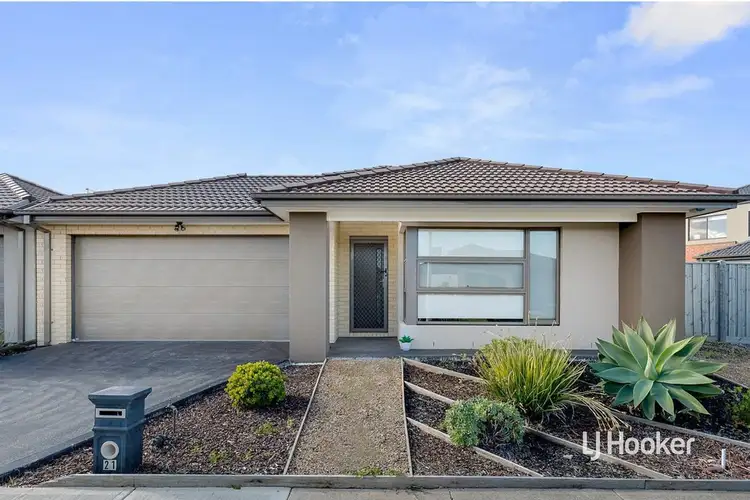 21 Hutchence Drive, Point Cook VIC 3030