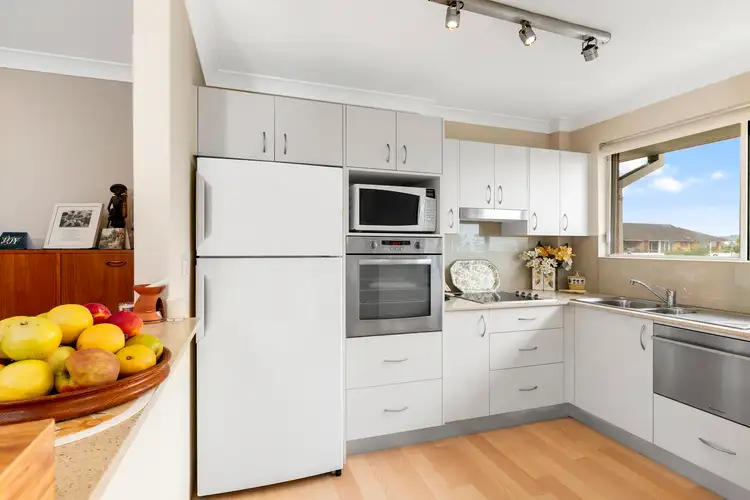 Second view of Homely unit listing, 6/88 Oaks Avenue, Dee Why NSW 2099