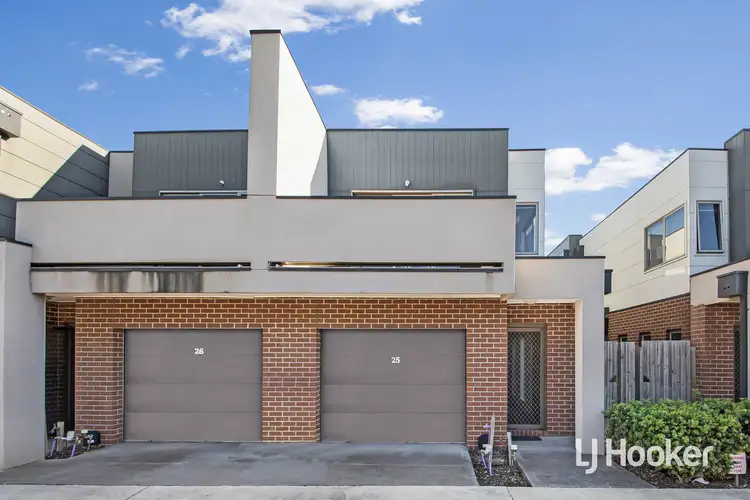 25/64 Escapade Boulevard, Craigieburn VIC 3064