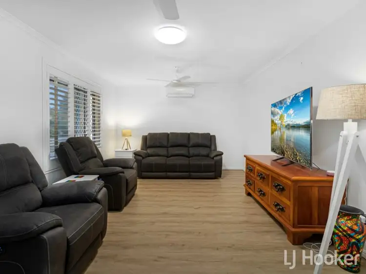 Second view of Homely house listing, 7 Lambour Court, Point Vernon QLD 4655