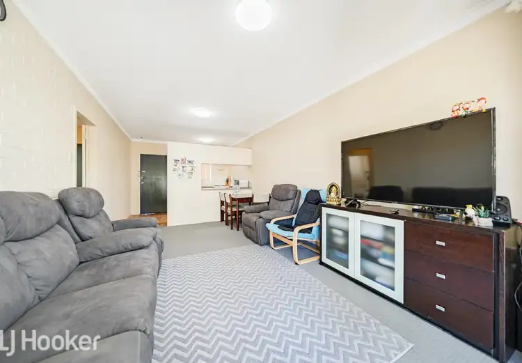 Fifth view of Homely villa listing, 4/307 Wharf Street, Queens Park WA 6107