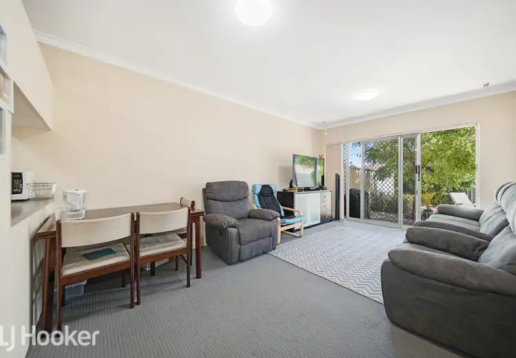 Sixth view of Homely villa listing, 4/307 Wharf Street, Queens Park WA 6107