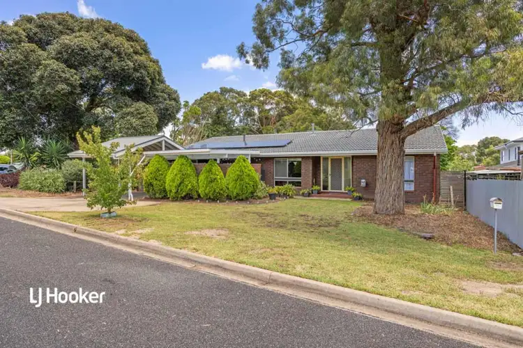 12 Loretta Street, Redwood Park SA 5097
