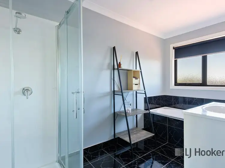 Seventh view of Homely house listing, 8 Hedstrom Drive, Stony Rise TAS 7310