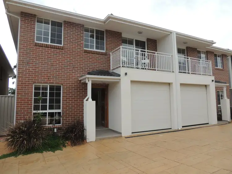 Main view of Homely townhouse listing, 8/10 Old Glenfield Road, Casula NSW 2170