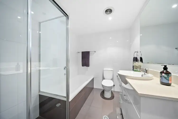 Sixth view of Homely apartment listing, Apartment 432/4 Lachlan Street, Waterloo NSW 2017