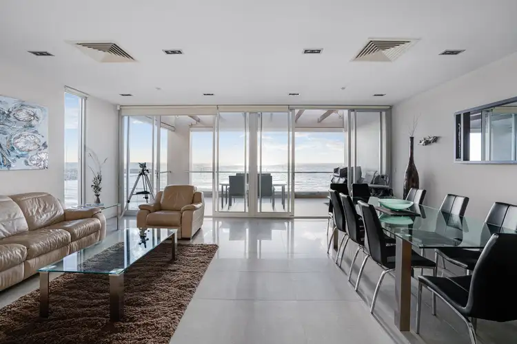 32/8-9 North Esplanade, Glenelg North SA 5045