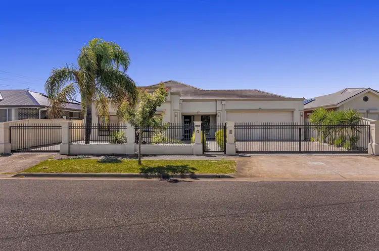 1 Minns Street West, Seaton SA 5023