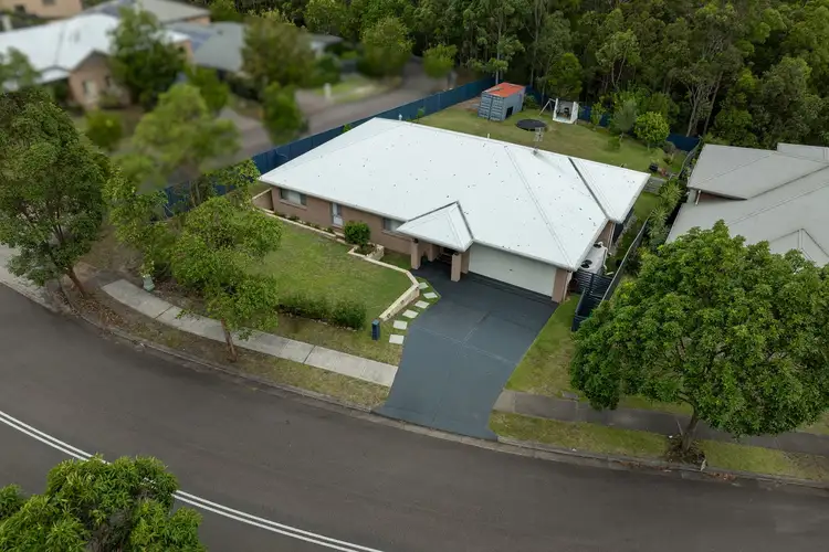 Fourth view of Homely house listing, 35 Jupiter Circuit, Cameron Park NSW 2285