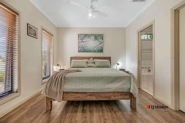 Third view of Homely house listing, 6 Woodlands Circuit, Echuca VIC 3564