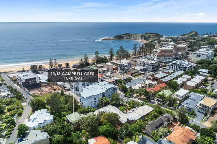 19/13 Campbell Crescent