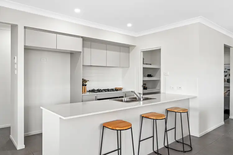 Sixth view of Homely house listing, 31 Greystones Drive, Chisholm NSW 2322