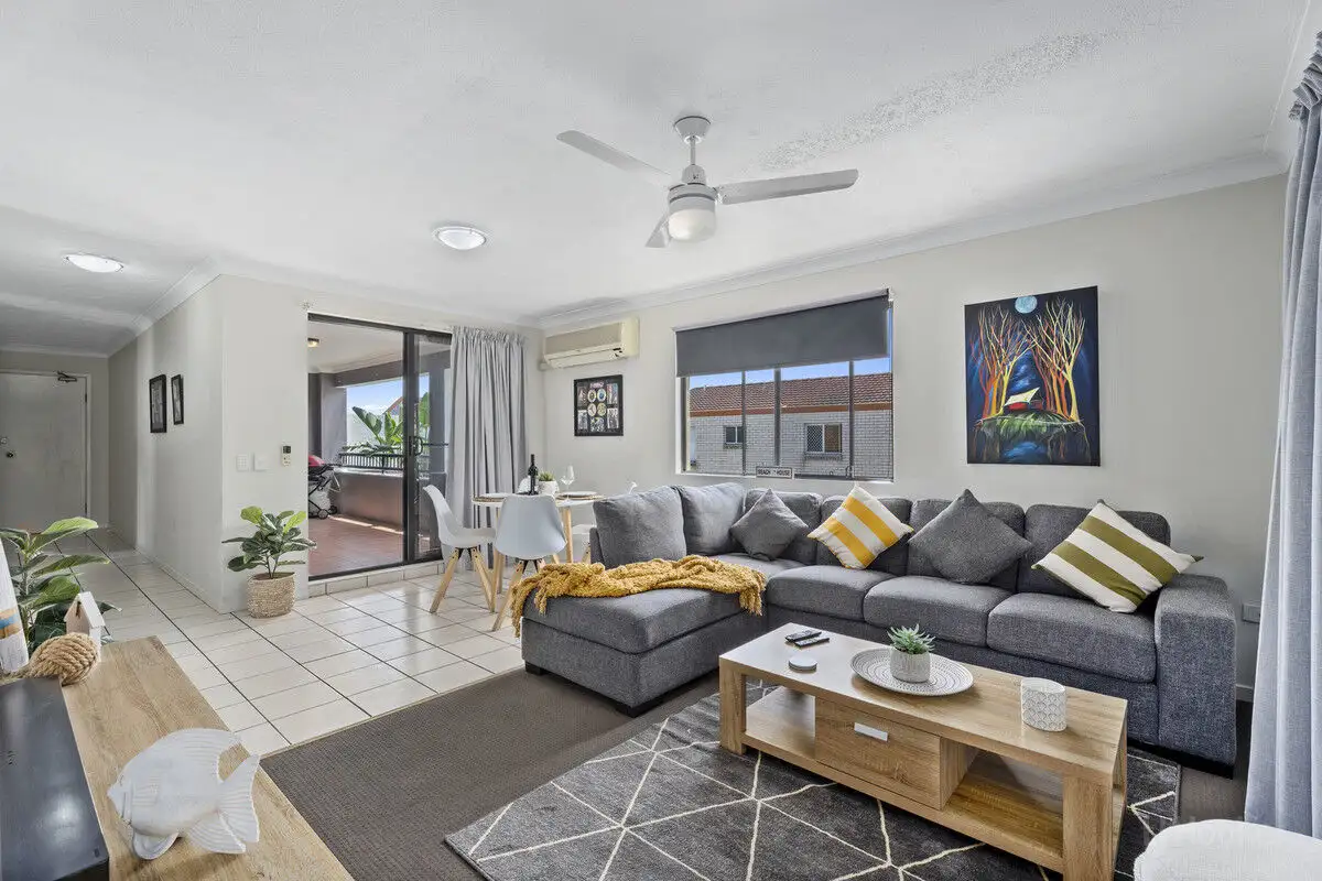 Main view of Homely unit listing, 8/5 Loder Street, Biggera Waters QLD 4216