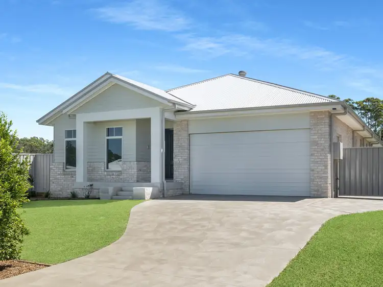 11 Birkdale Circuit, Sussex Inlet NSW 2540