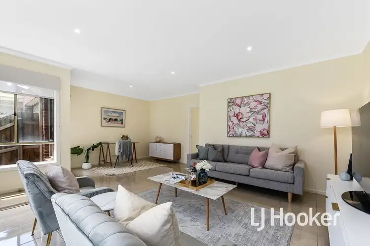 Sixth view of Homely house listing, 2 Strong Drive, Hampton Park VIC 3976