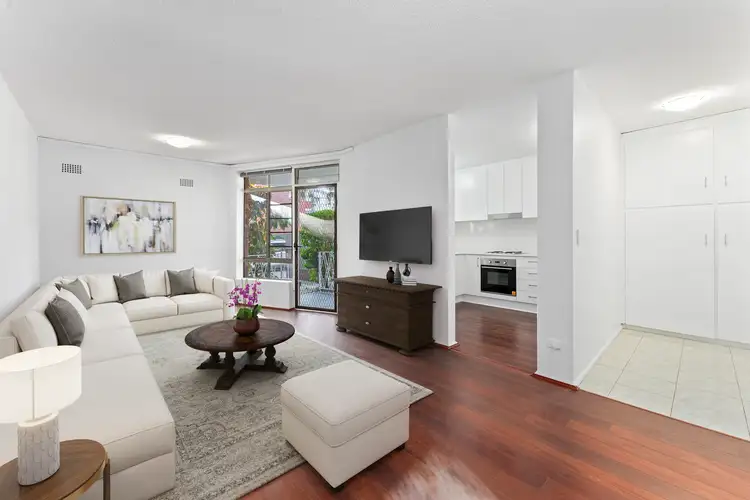 Main view of Homely apartment listing, 4/86 Mascot Drive, Eastlakes NSW 2018