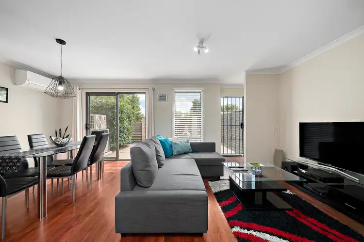 Fourth view of Homely townhouse listing, 7/17 Luffman Cresent, Gilmore ACT 2905