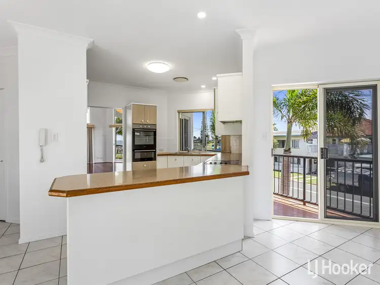 Fifth view of Homely house listing, 162 Hornibrook Esplanade, Clontarf QLD 4019