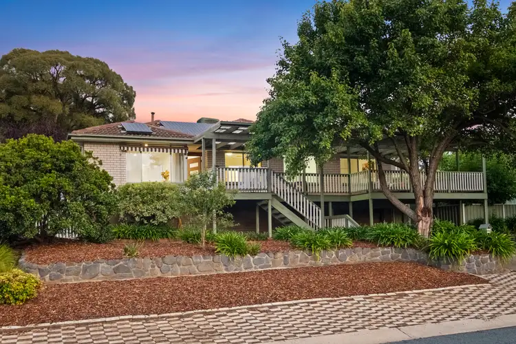 4 Hopkins Street, Weston ACT 2611