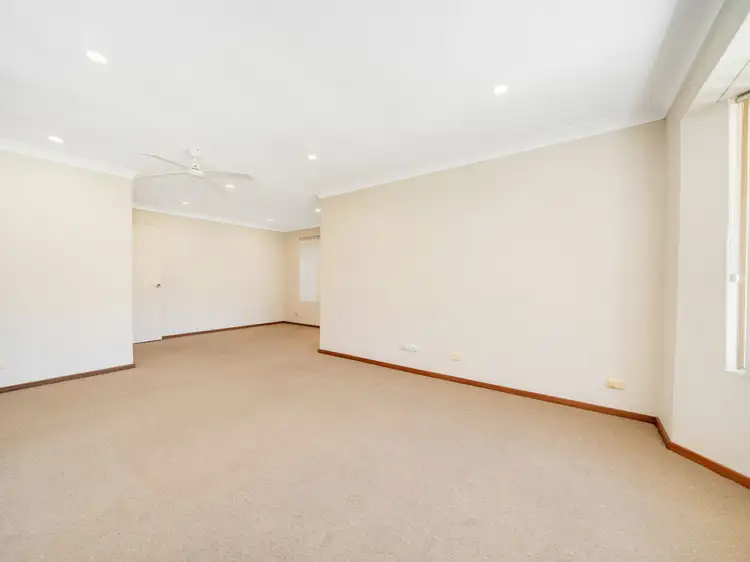 Sixth view of Homely house listing, 11 Southern Cross Circle, Ocean Reef WA 6027