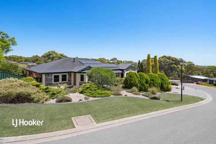 1 Crest Court, Gulfview Heights SA 5096