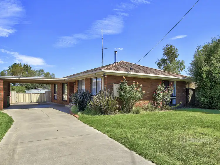 4 Gibbs Place, Bairnsdale VIC 3875