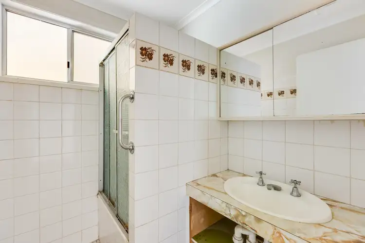 Sixth view of Homely unit listing, 3/100a Holberton Street, Newtown QLD 4350