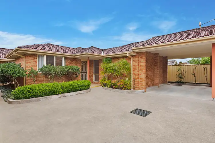 Main view of Homely villa listing, 4/18 Kincumber Street, Kincumber NSW 2251