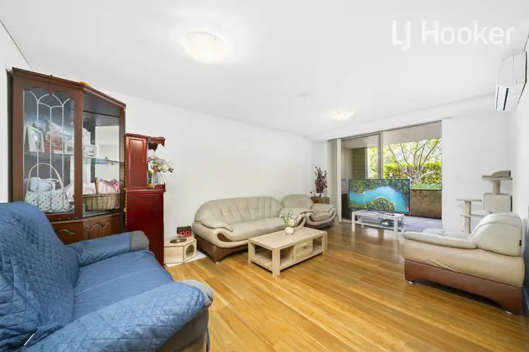 Fourth view of Homely apartment listing, 5/33 Lachlan St, Warwick Farm NSW 2170