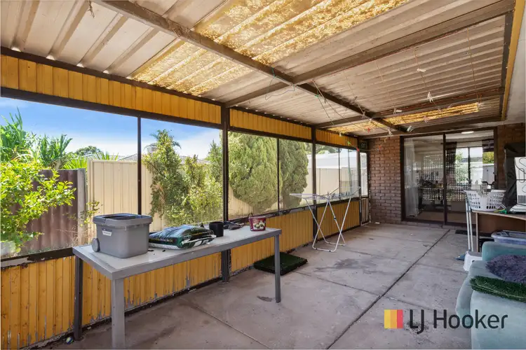 Seventh view of Homely house listing, 10b Lancelot Close, Camillo WA 6111