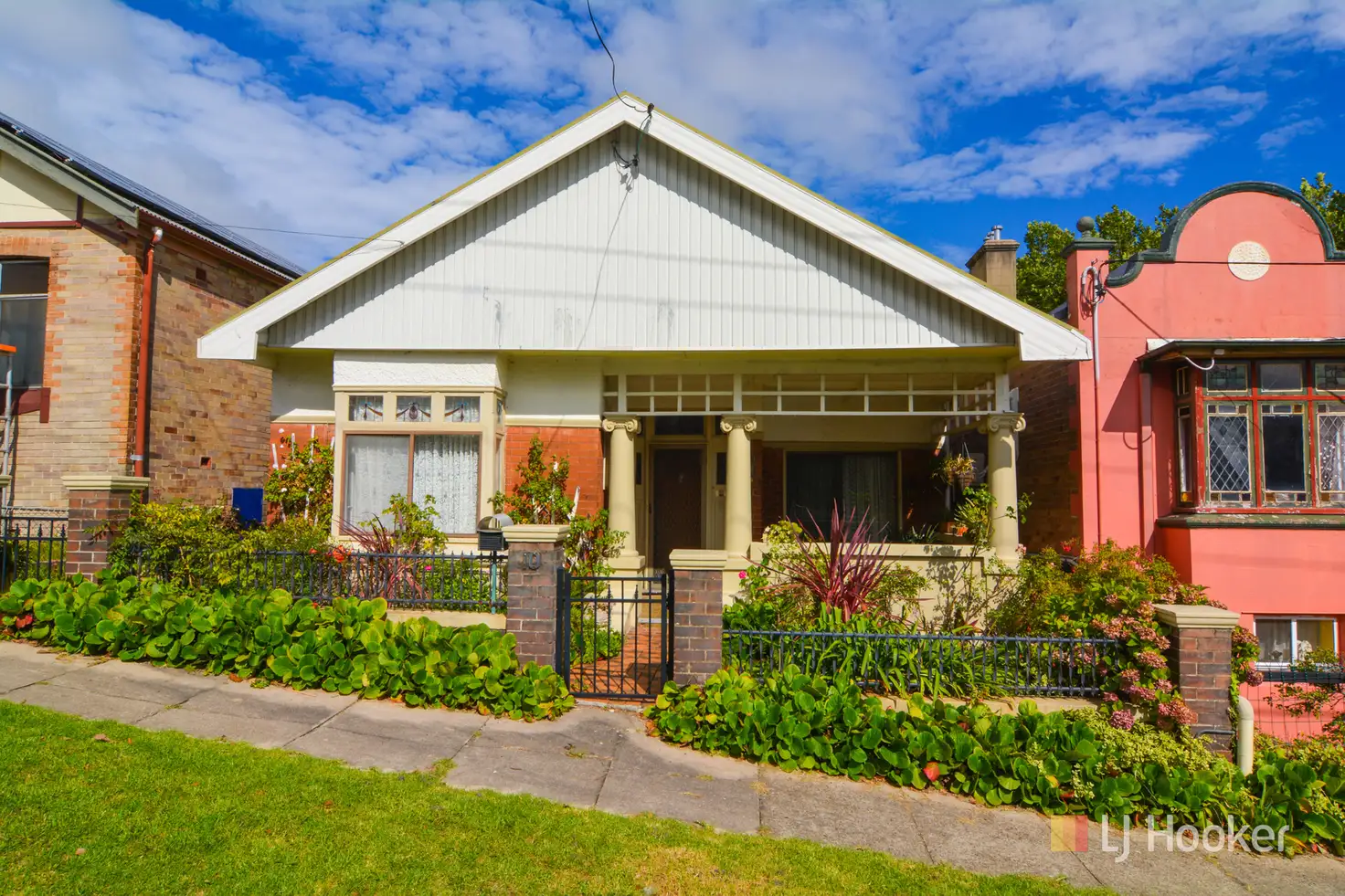 Main view of Homely house listing, 10 Bridge Street, Lithgow NSW 2790
