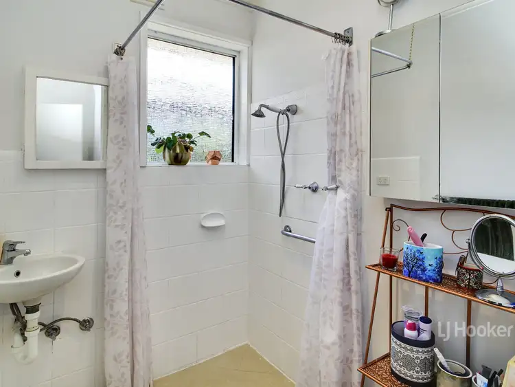 Seventh view of Homely unit listing, Unit 3/110 Francis Street, Bairnsdale VIC 3875