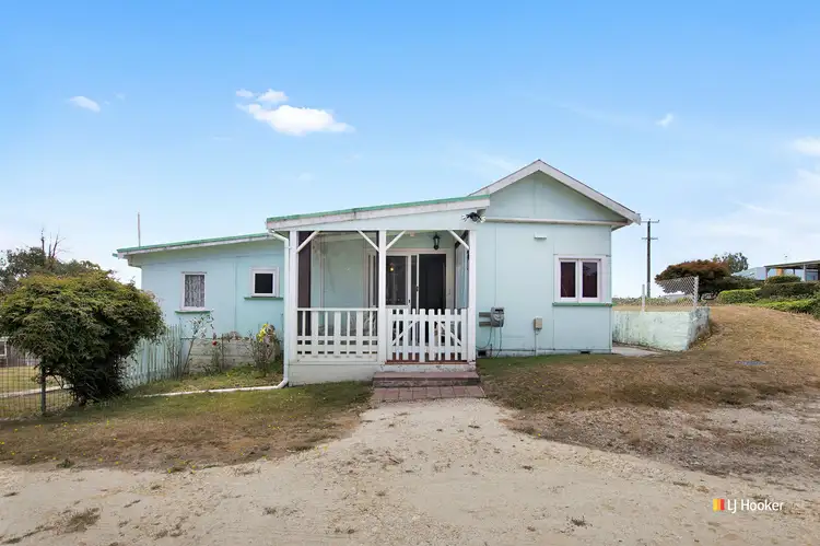 234 Murchison Highway, Somerset TAS 7322