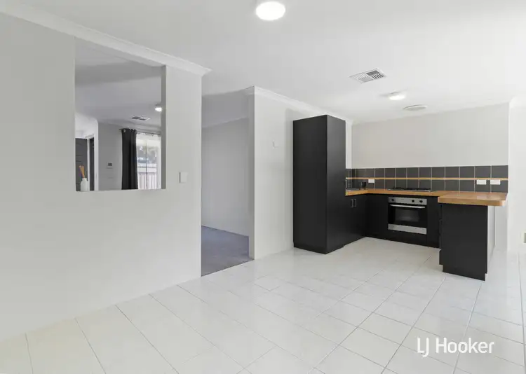 Sixth view of Homely unit listing, 4/53 Moreton Crescent, Warnbro WA 6169