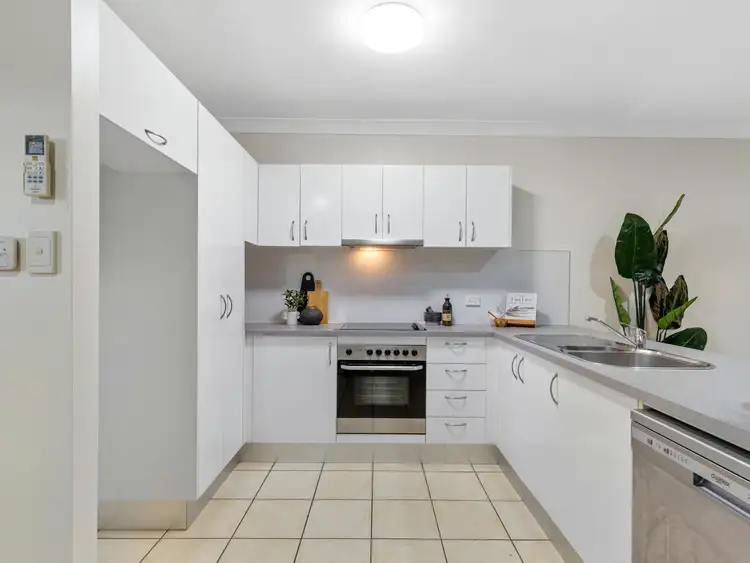 Third view of Homely townhouse listing, 13/11-19 Stratford Parade, Stratford QLD 4870