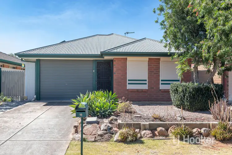 15 Stuart Drive, Craigmore SA 5114