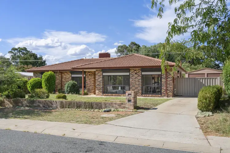 14 Balsillie Crescent, Monash ACT 2904