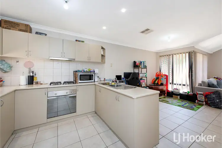 Fourth view of Homely unit listing, 2/71 Gibson Street, Mandurah WA 6210