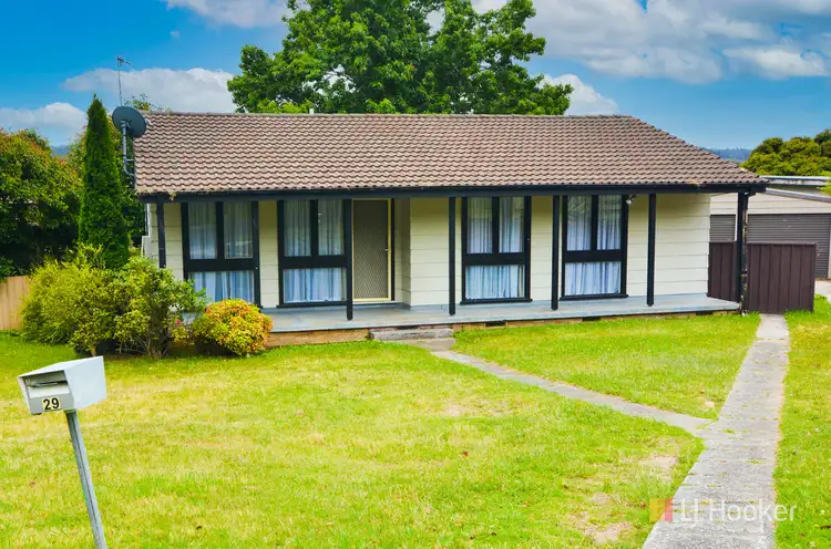 29 Maple Crescent, Lithgow NSW 2790
