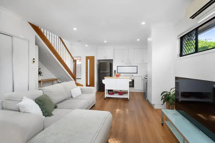 Sixth view of Homely townhouse listing, 1/22 Goodwin Terrace, Moorooka QLD 4105